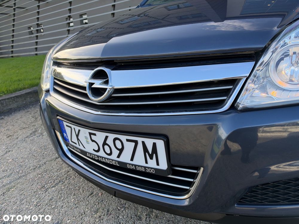 Opel Astra - 37