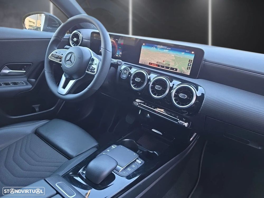 Mercedes-Benz A 250 e Style Plus - 14