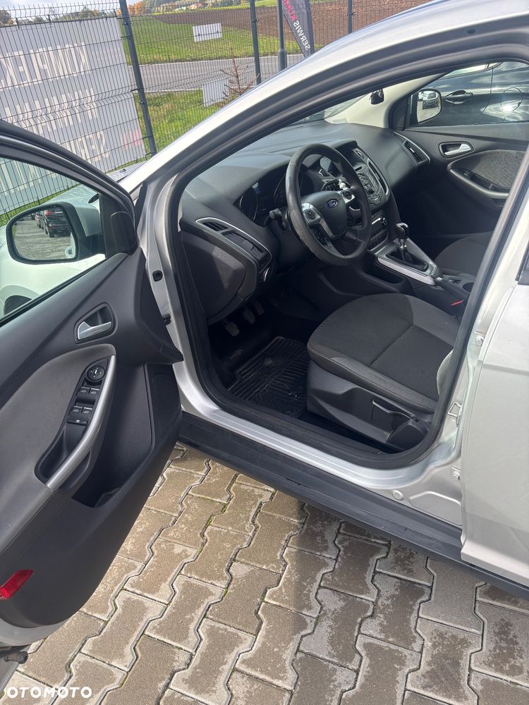 Ford Focus - 13