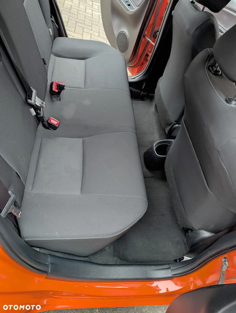 Toyota Yaris 1.33 Selection Vibe - 17