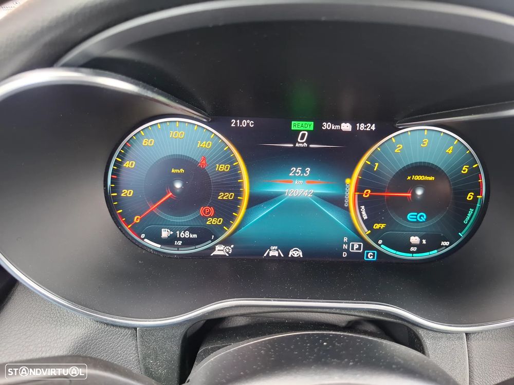Mercedes-Benz GLC 300 de Coupe 4Matic 9G-TRONIC AMG Line - 9