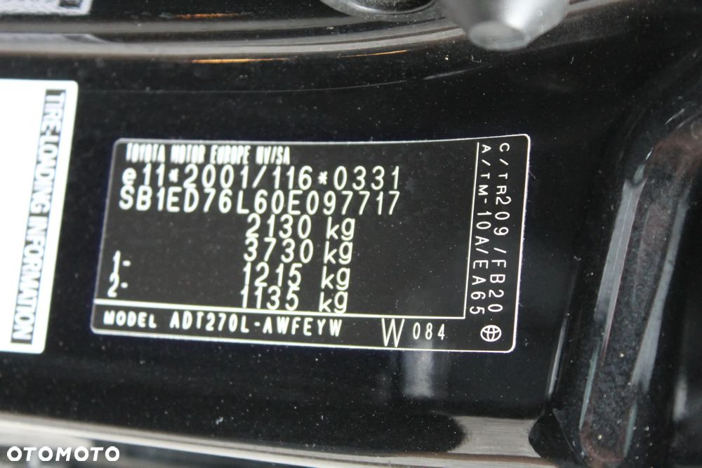 Toyota Avensis 2.0 D-4D Premium - 14