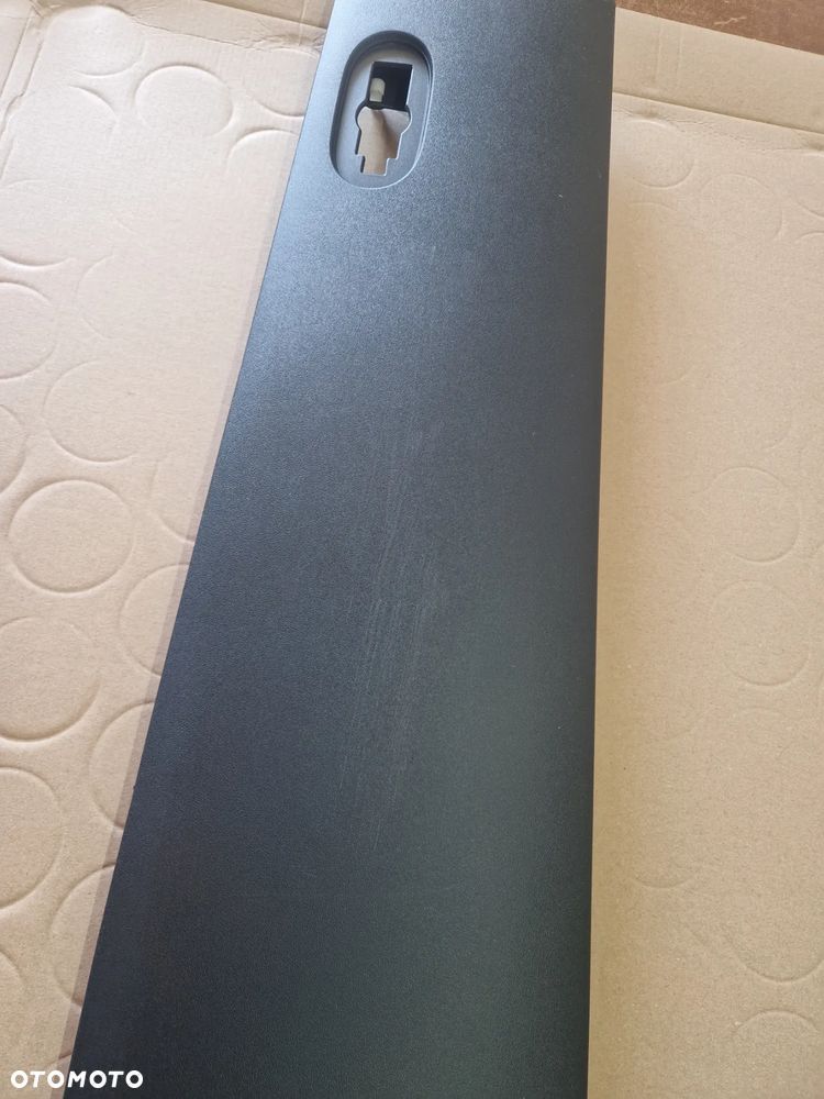 LISTWA TYLNA PRAWA MERCEDES SPRINTER 907 MAX - 7