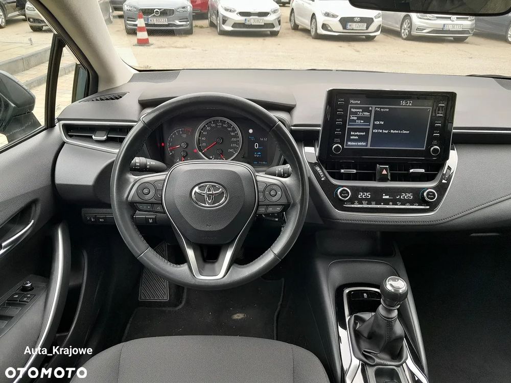Toyota Corolla 1.5 Comfort - 11