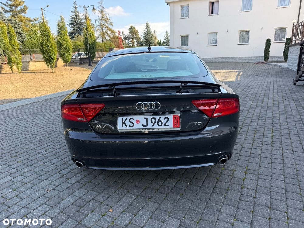 Audi A7 Sportback - 11