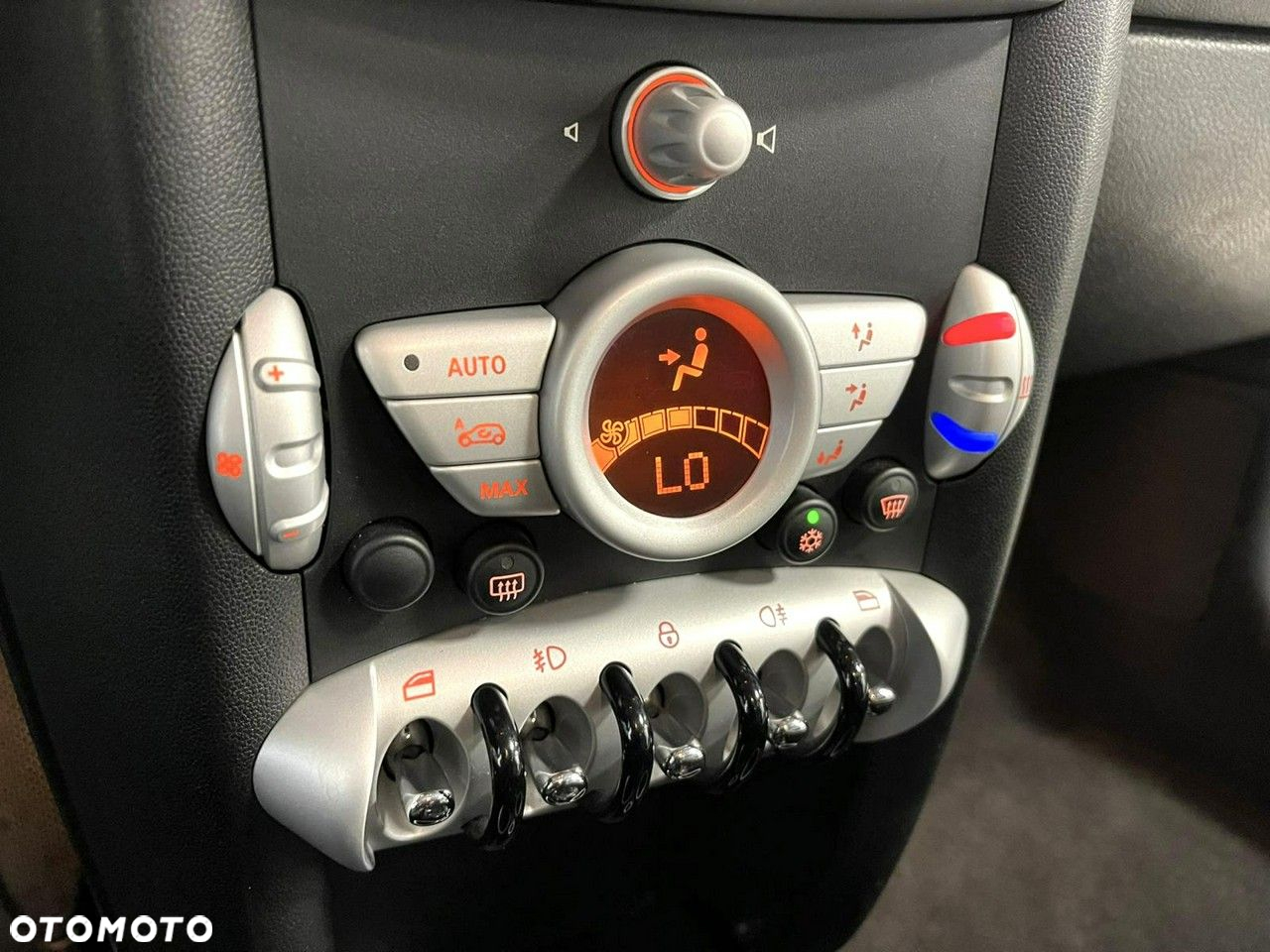 MINI Cooper - 24