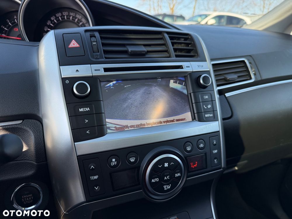 Toyota Verso 2.0 D-4D Prestige 7os - 18