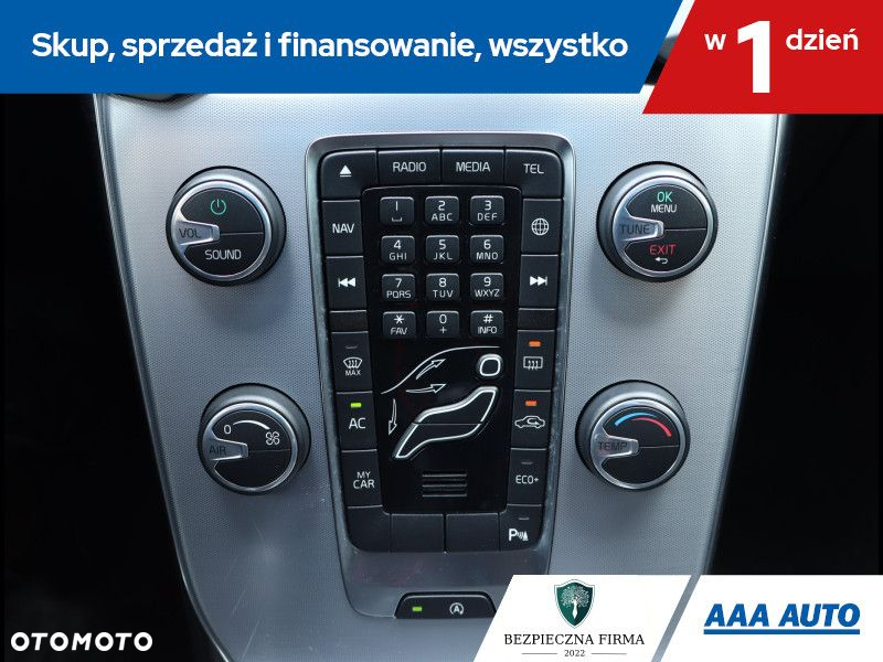 Volvo V40 - 17