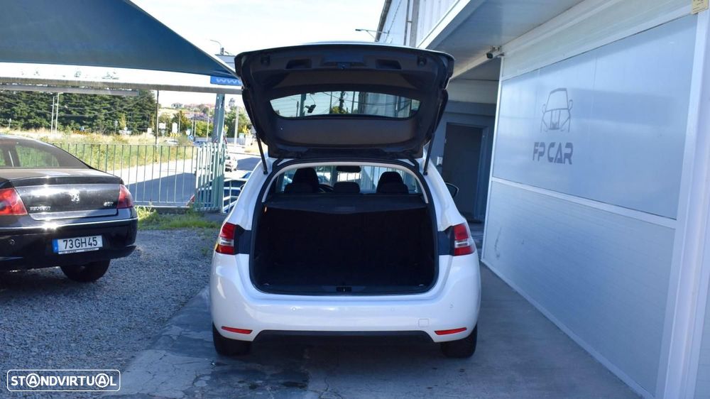 Peugeot 308 SW BlueHDi 130 Allure - 13