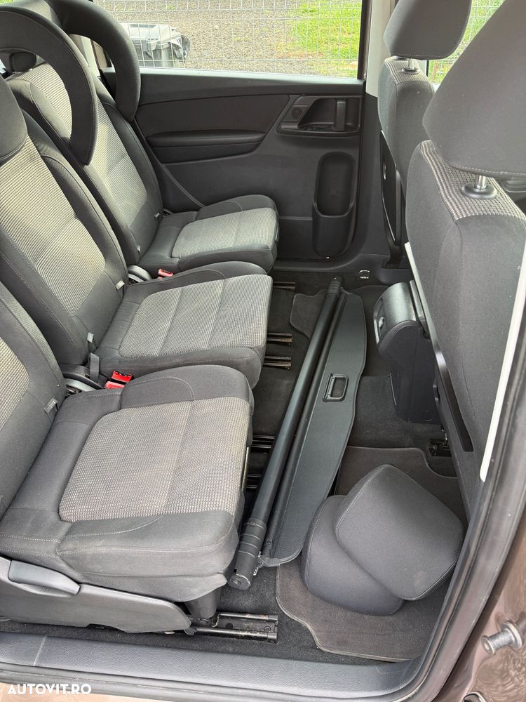 Volkswagen Sharan - 4