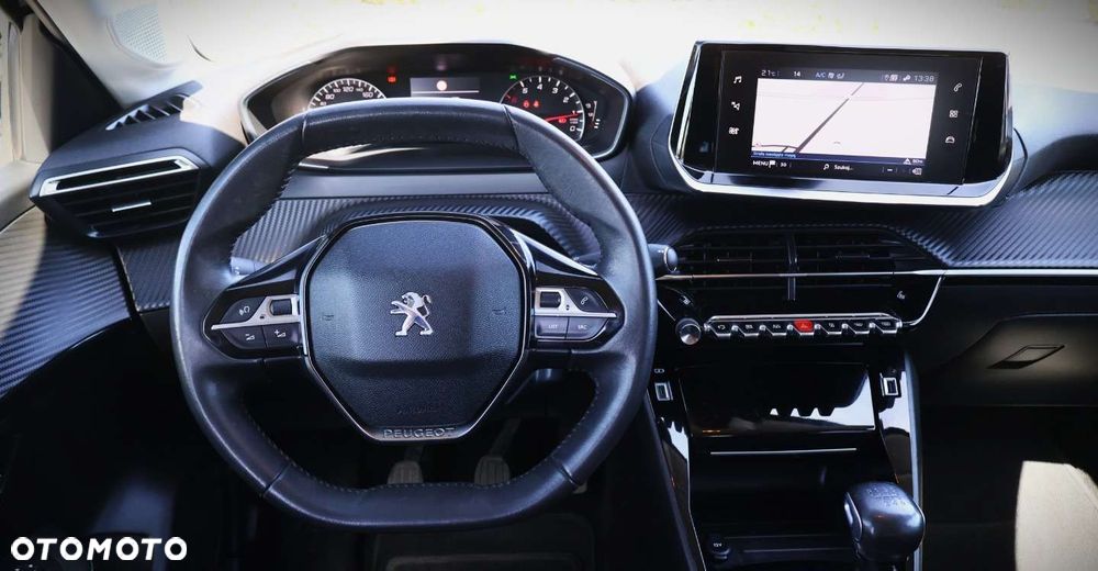 Peugeot 208 - 20