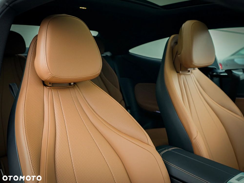 Mercedes-Benz CLE 300 4Matic 9G-TRONIC - 27