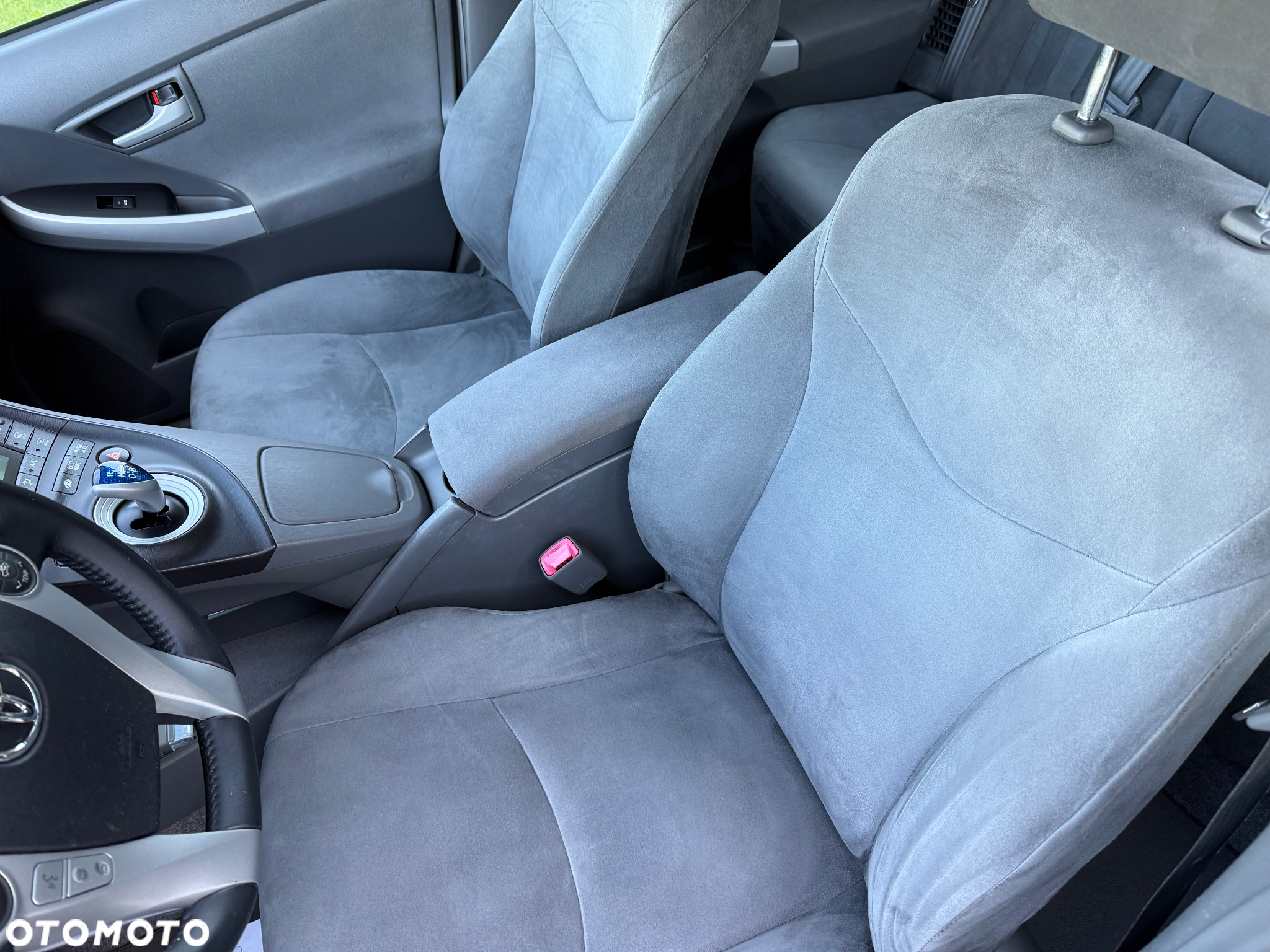 Toyota Prius - 13