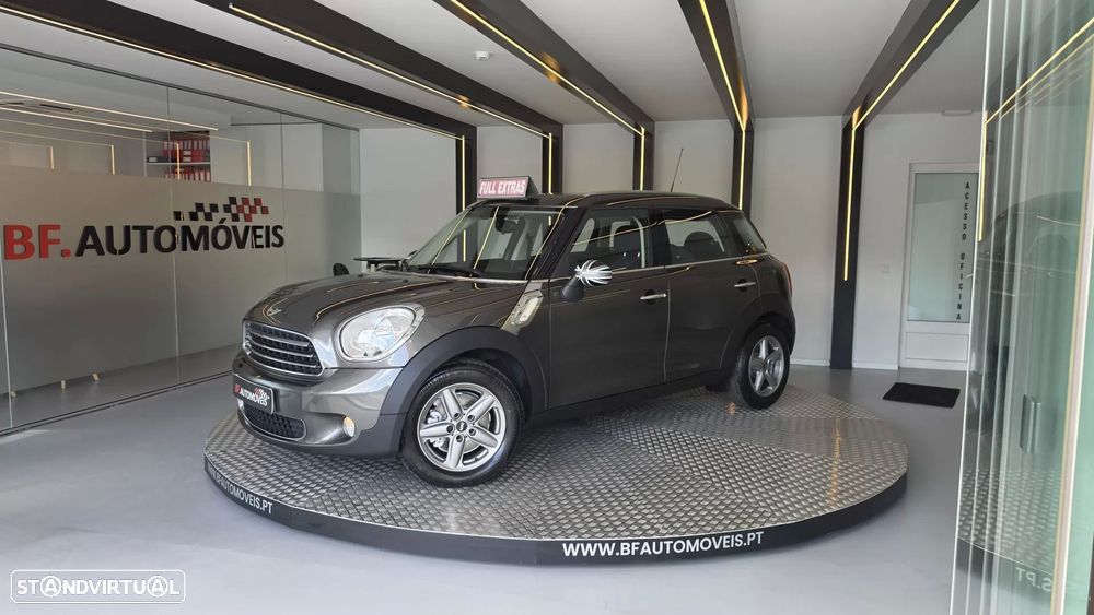 MINI Countryman One D - 2