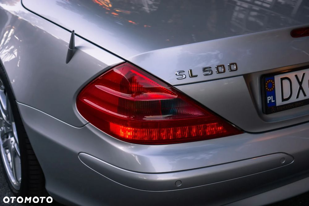 Mercedes-Benz SL - 12