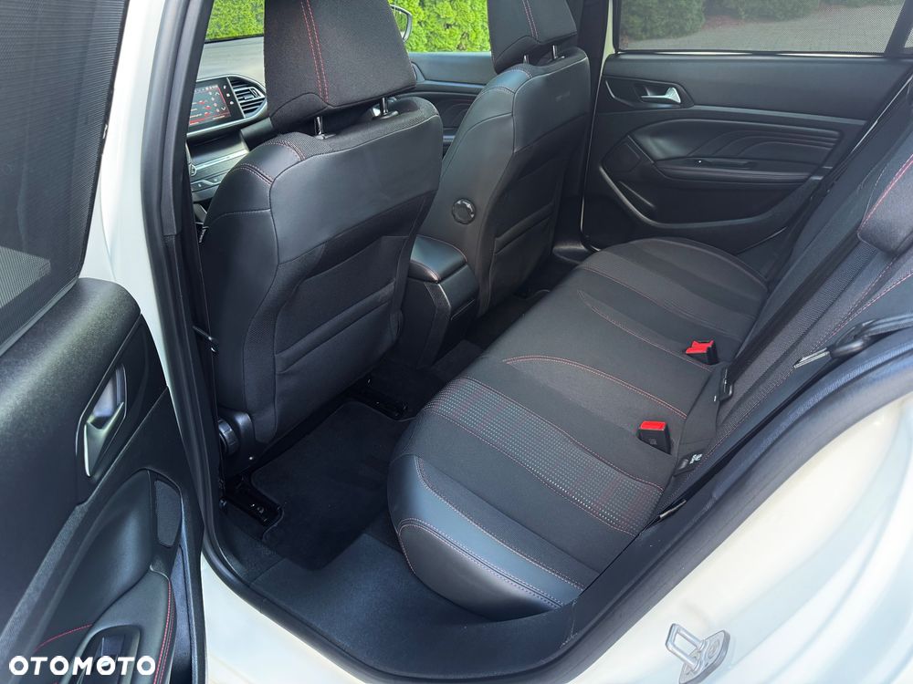 Peugeot 308 PureTech 130 EAT6 Stop & Start GT-Line Edition - 38