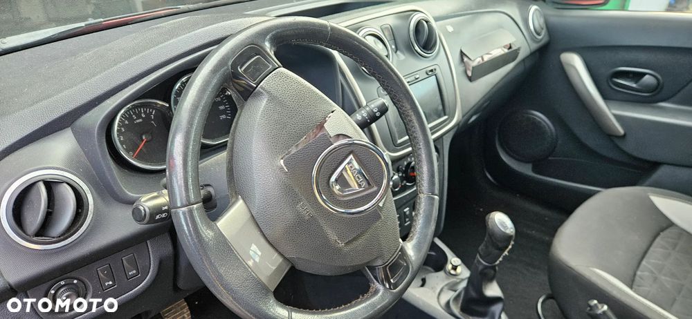 Dacia Sandero 0.9 TCe Laureate - 11