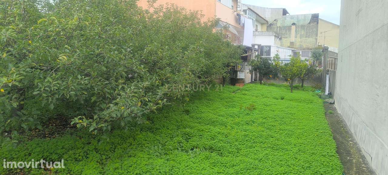 Terreno Urbano em Casal de Cambra, Sintra - 80.000€ - Grande imagem: 2/4