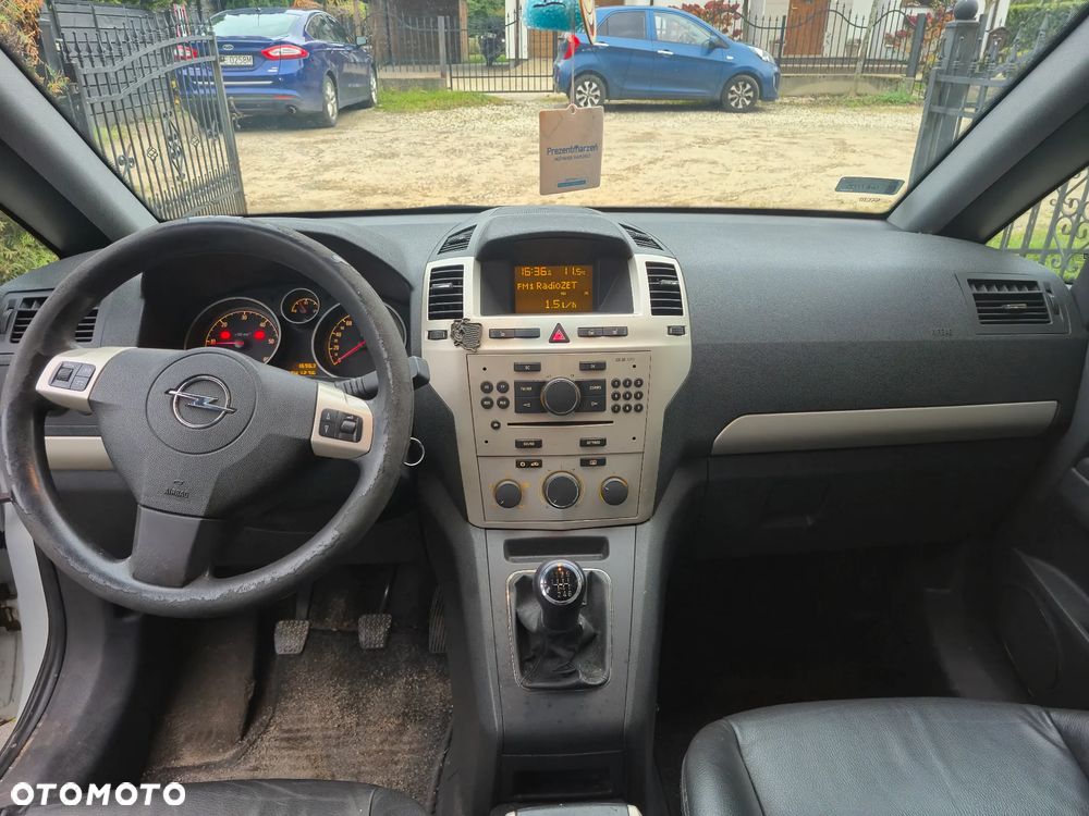 Opel Zafira 1.9 CDTI 111 - 21