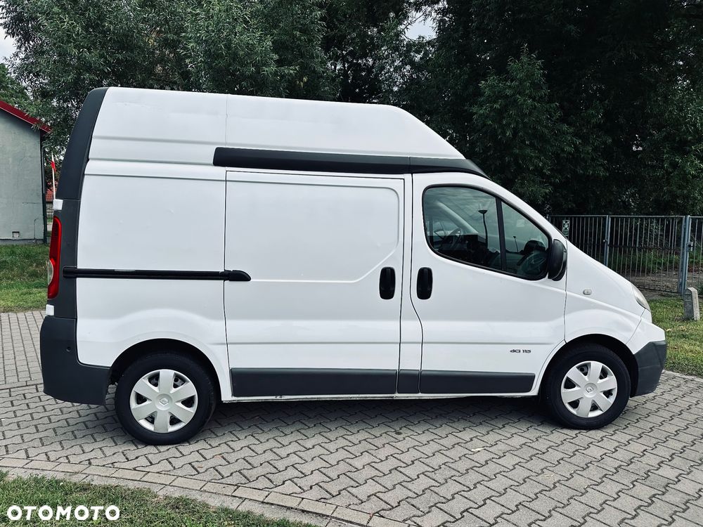 Renault Trafic - 4