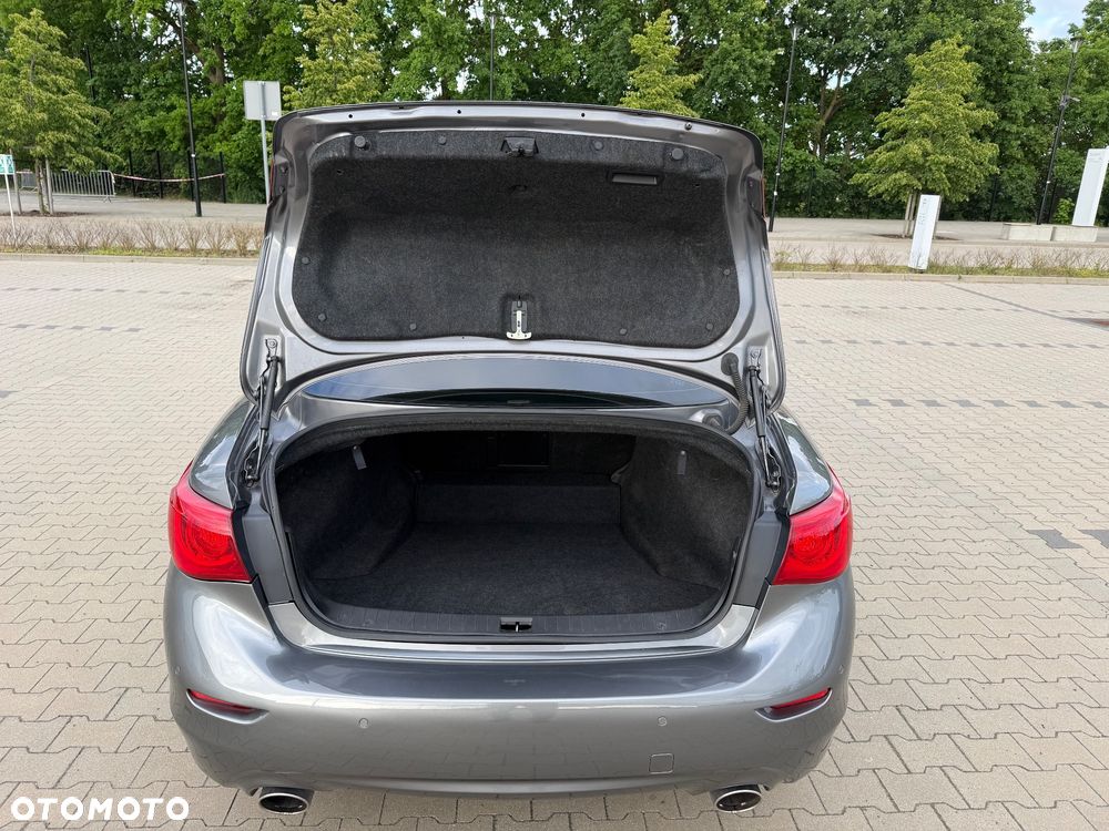 Infiniti Q50 - 18