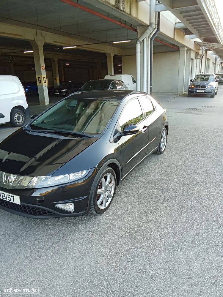 Honda Civic 1.8 Executive - 2