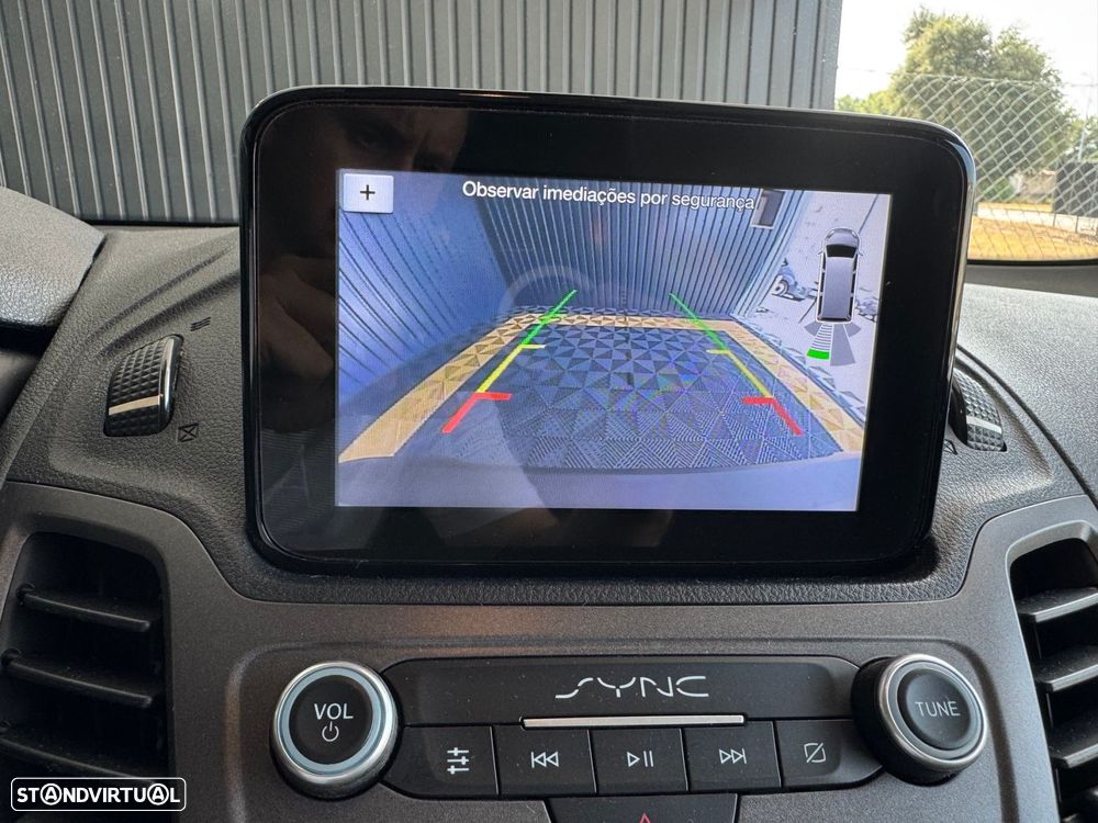 Ford Transit Connect L1 GPS + CAMERA - 17