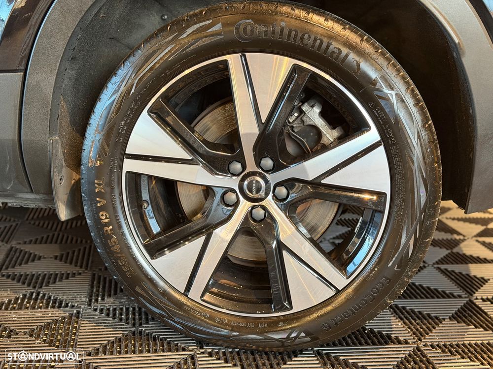 Volvo XC 40 P8 AWD Recharge RDesign - 32