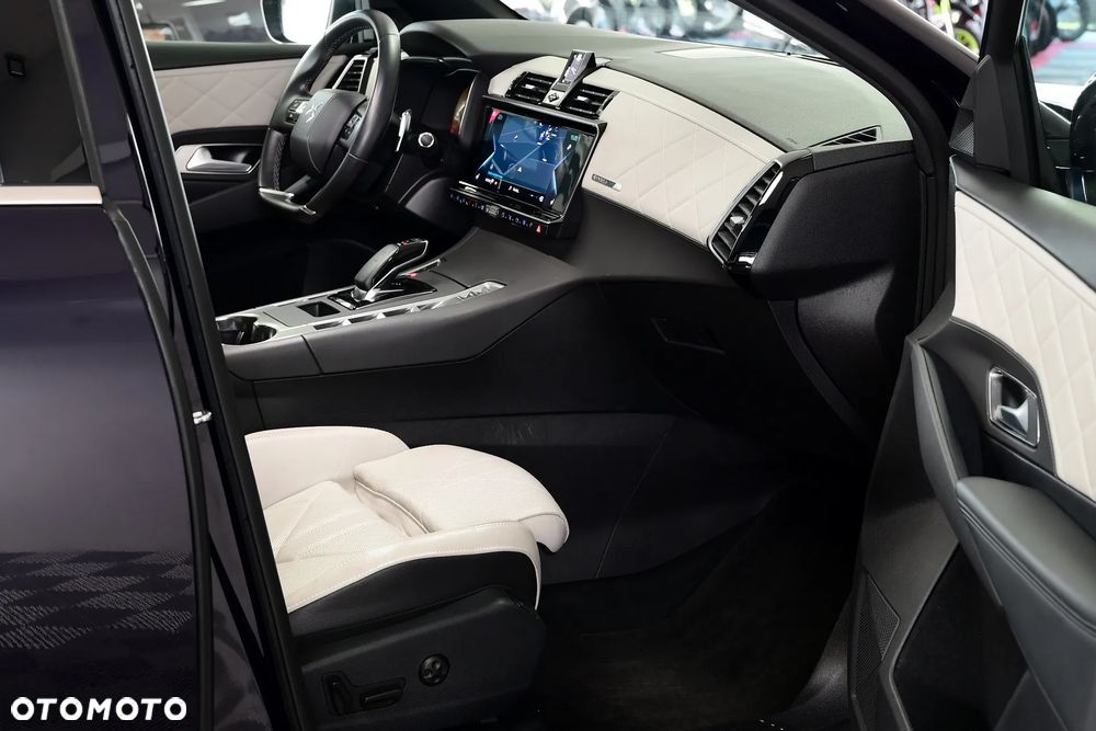 DS Automobiles DS 7 Crossback 1.6 E-Tense Rivoli - 10