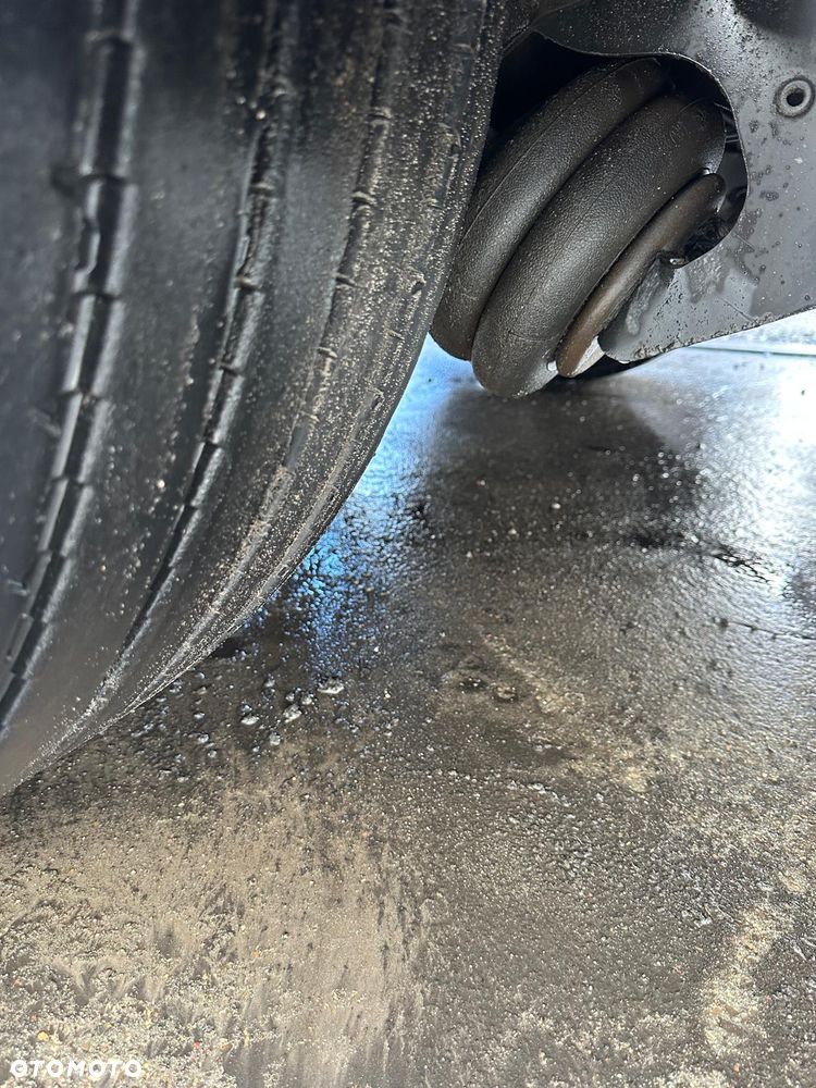 Schmitz Cargobull SCB S3T - 9