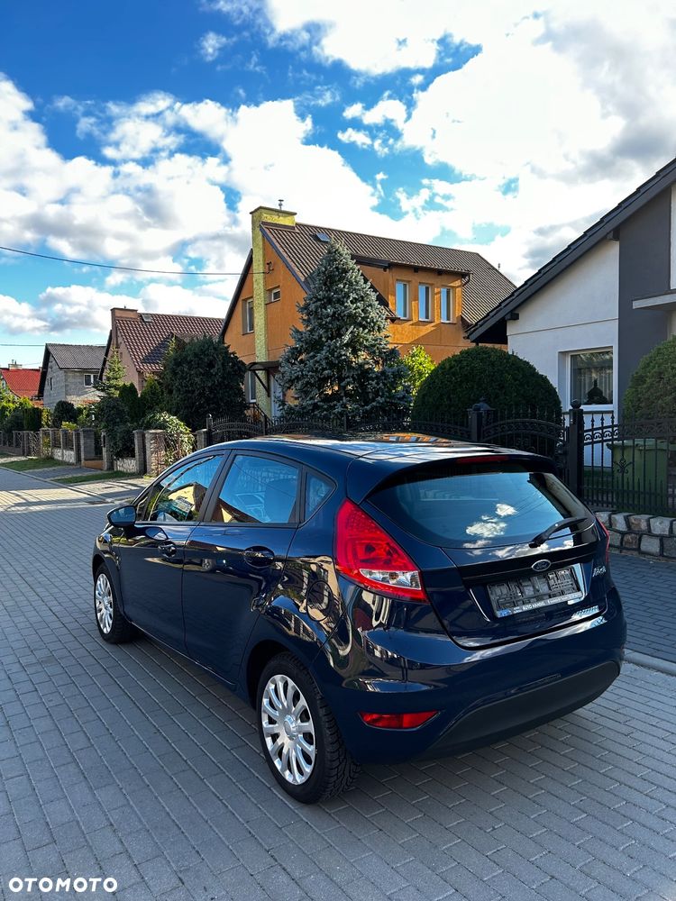 Ford Fiesta 1.25 Ambiente - 8