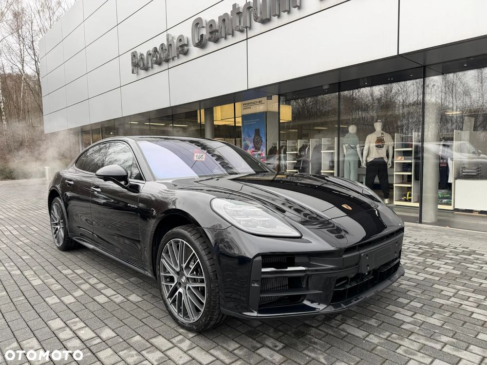 Porsche Panamera 4S E-Hybrid - 12