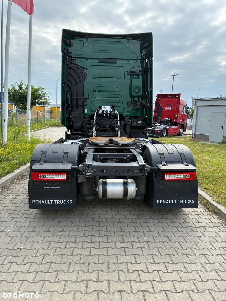 Renault T480 HIGH SLEPER CAB - 6