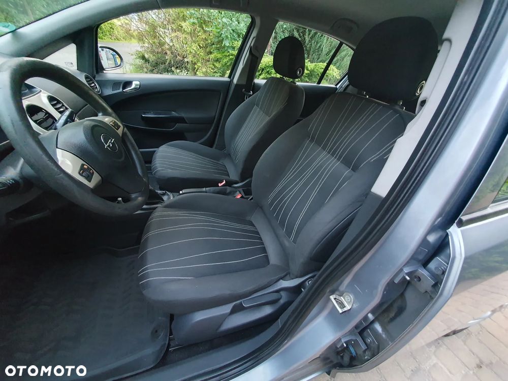 Opel Corsa 1.2 16V Edition - 10