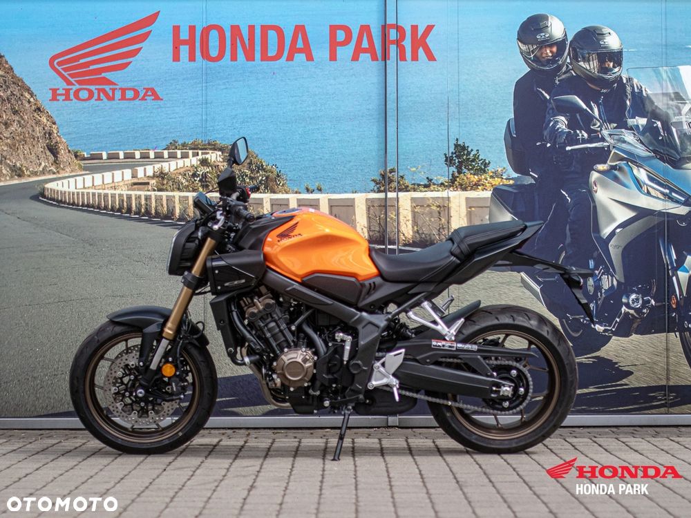 Honda CB - 2