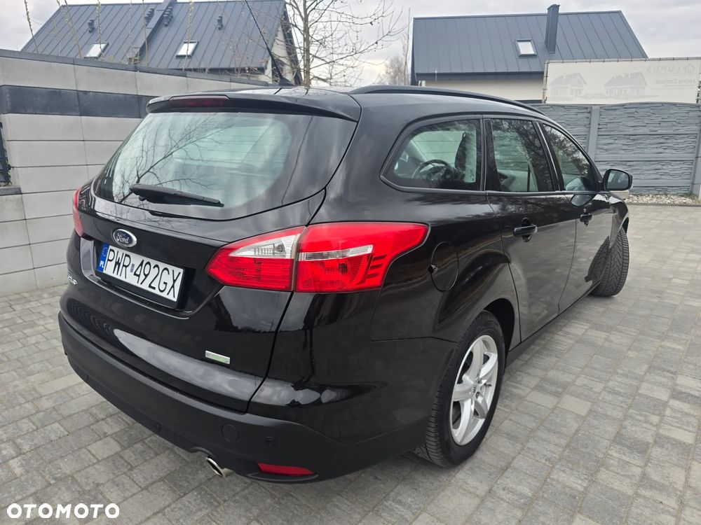 Ford Focus 1.5 EcoBoost STart-Stopp-System TITANIUM - 6