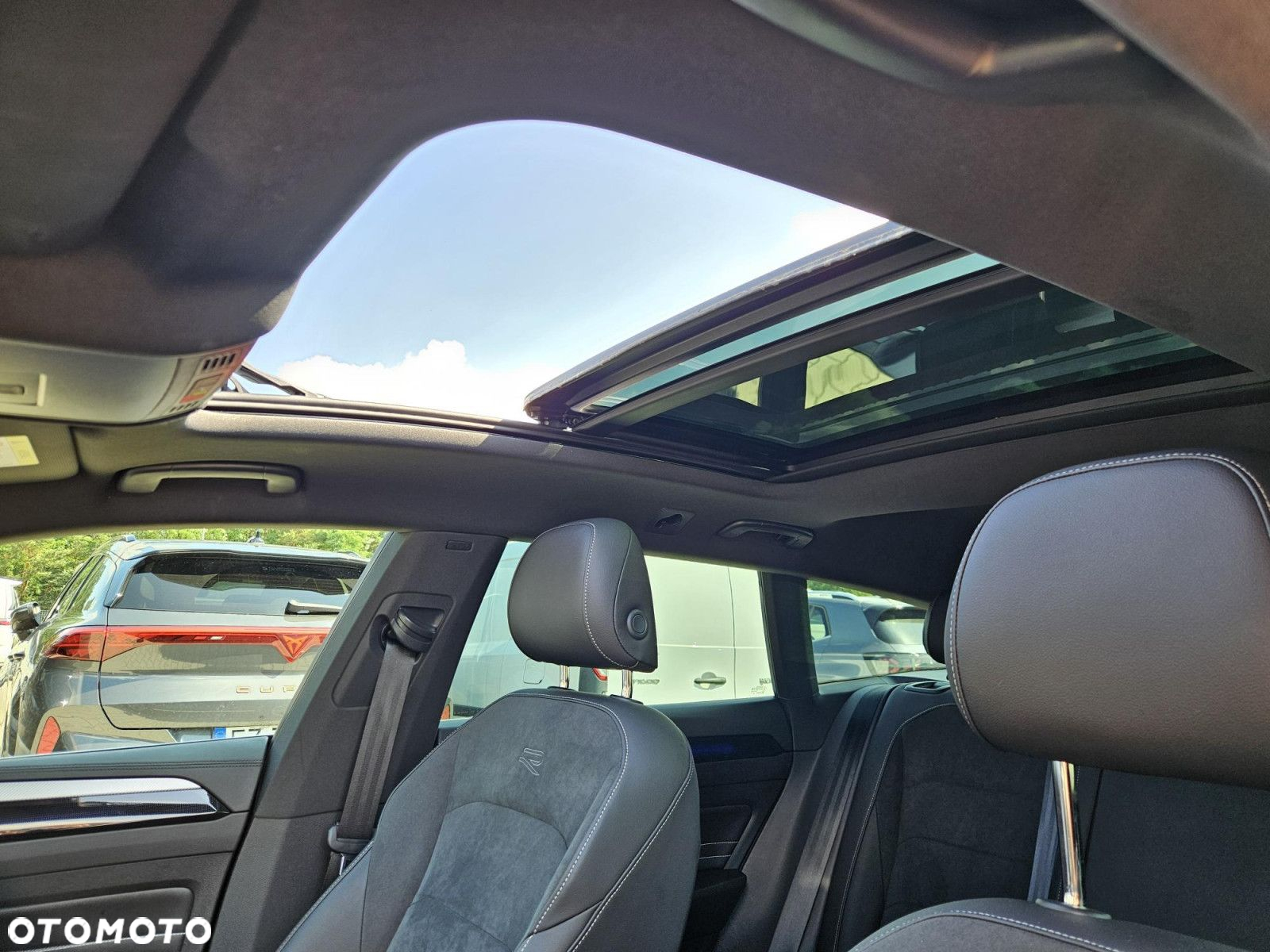 Volkswagen Arteon 2.0 TSI R-Line DSG - 18