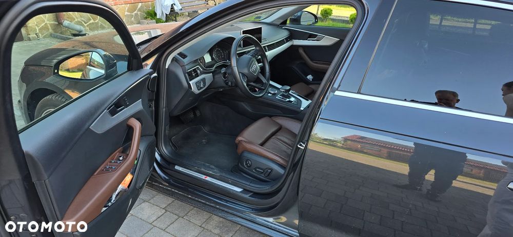 Audi A4 Limousine - 13