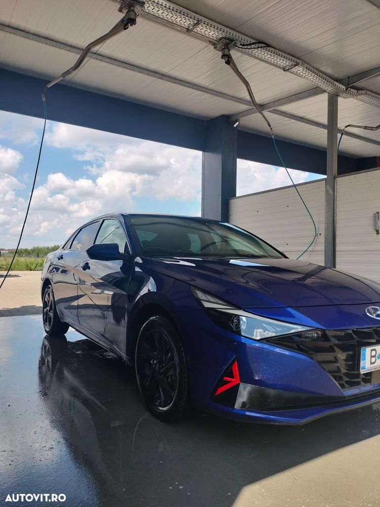 Hyundai Elantra 1.6 l 123 CP 6MT Highway - 2