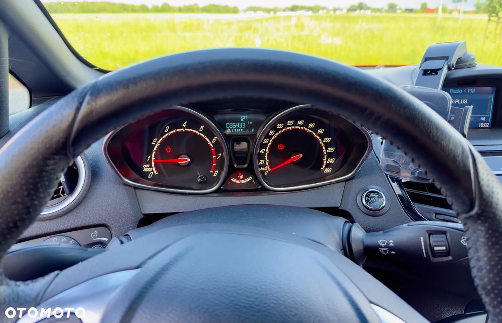 Ford Fiesta 1.6 EcoBoost ST - 5