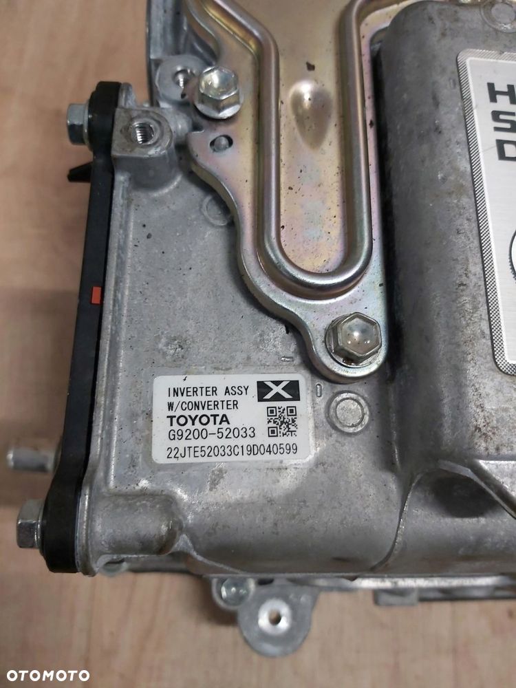 Toyota Yaris III INWERTER FALOWNIK 6tyś - 3