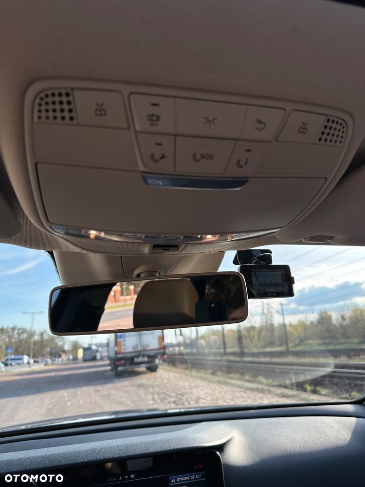 Mercedes-Benz Klasa E 220 d 4-Matic All-Terrain - 26