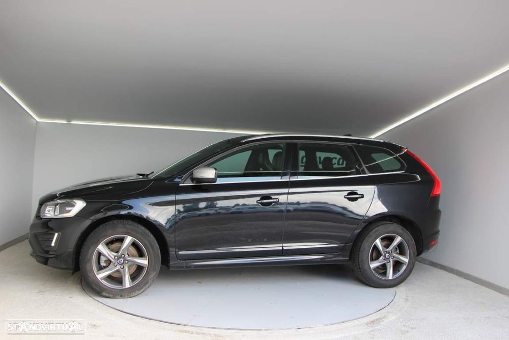 Volvo XC 60 2.0 D4 R-Design 139g Start/Stop - 21
