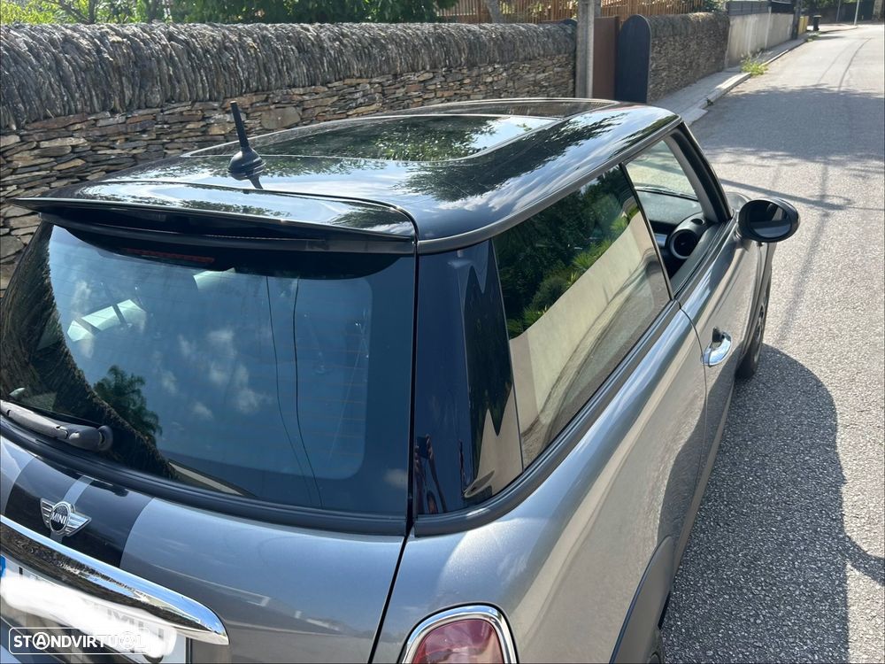 MINI 3 Portas Cooper S - 2