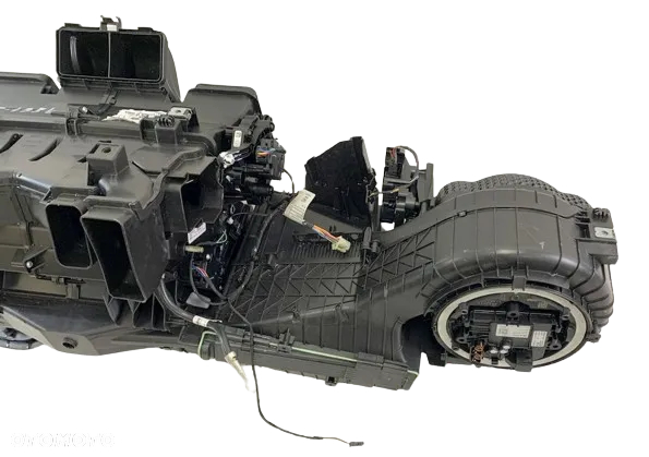 Mercedes-Benz W205 15-20r VW Arteon Passat B8 lift Kompletna Nagrzewnica - 6