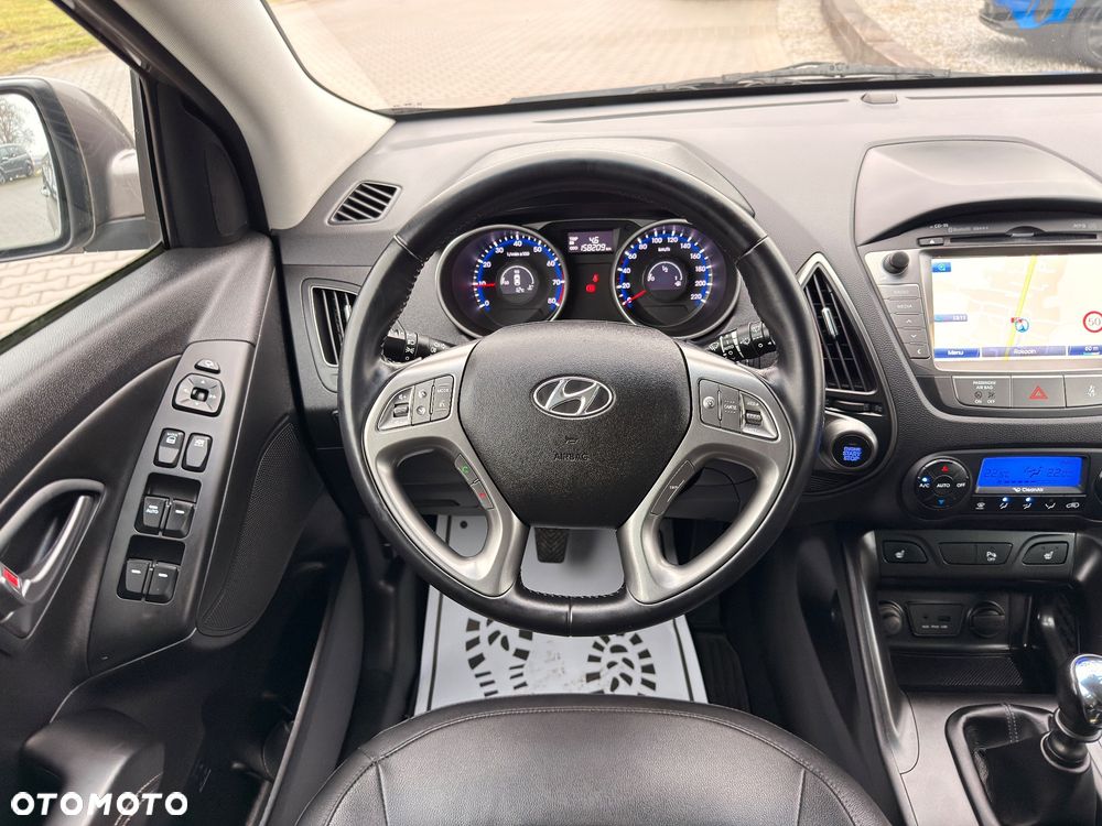 Hyundai ix35 1.6 2WD Fifa World Cup Edition - 22