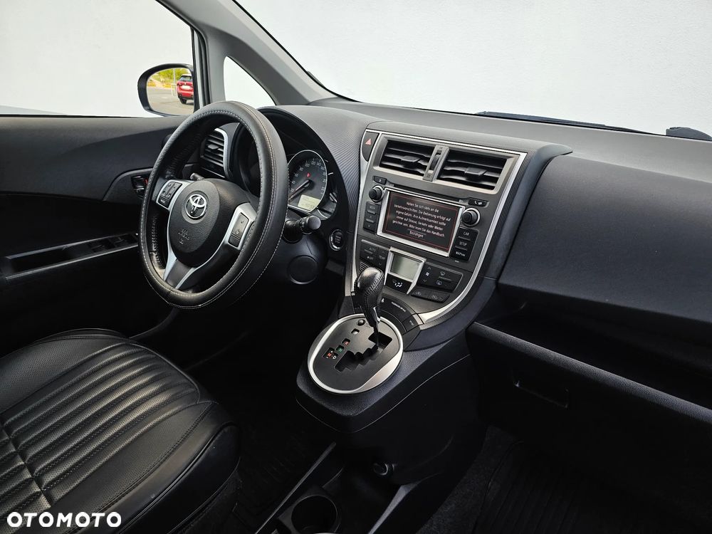 Toyota Verso S 1.33 VVT-i Multidrive Comfort - 17