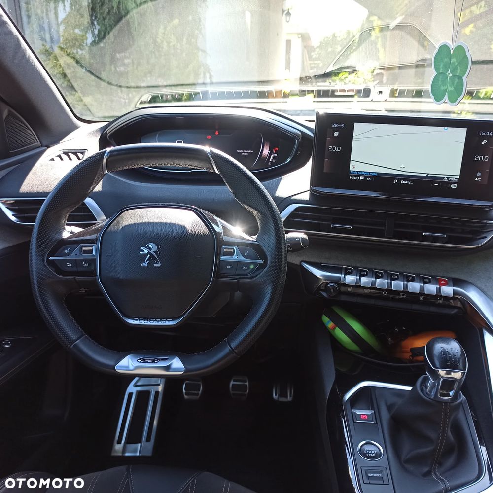 Peugeot 3008 1.2 PureTech GT S&S - 24