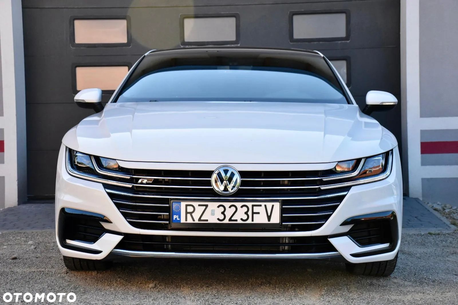 Volkswagen Arteon 2.0 TSI 4Motion R-Line Edition DSG - 1