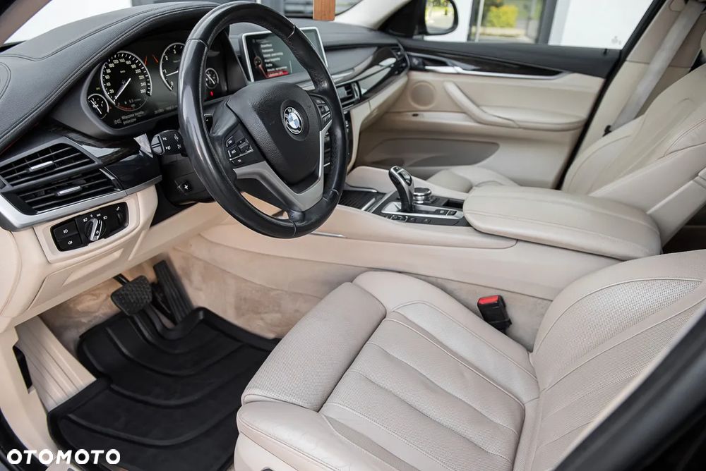 BMW X6 xDrive30d - 12